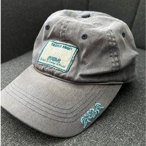 90s Trader Mick’s Disney Hat Surf Gear Walt Disney World Hawaii Mickey Mouse